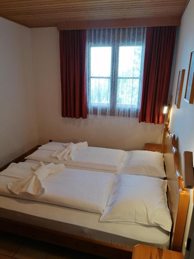 Gerlitzen Ferienappartement Paul Im Ski- Und Wandergebiet, Kanzelhoehe, Ossiacher See Deutschberg Eksteriør bilde